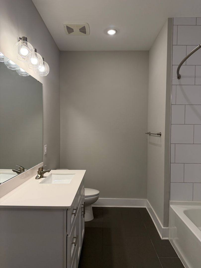 Apartment for rent at 400 E Chatham St, Cary, NC 27511