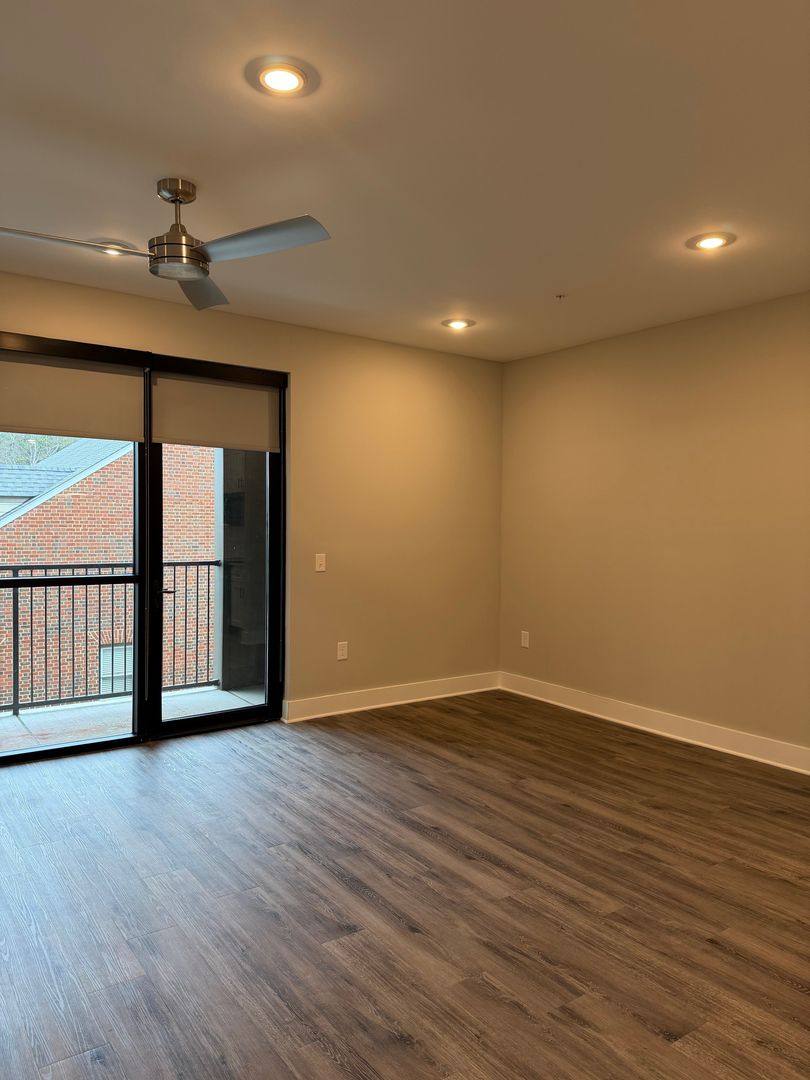 Apartment for rent at 400 E Chatham St, Cary, NC 27511