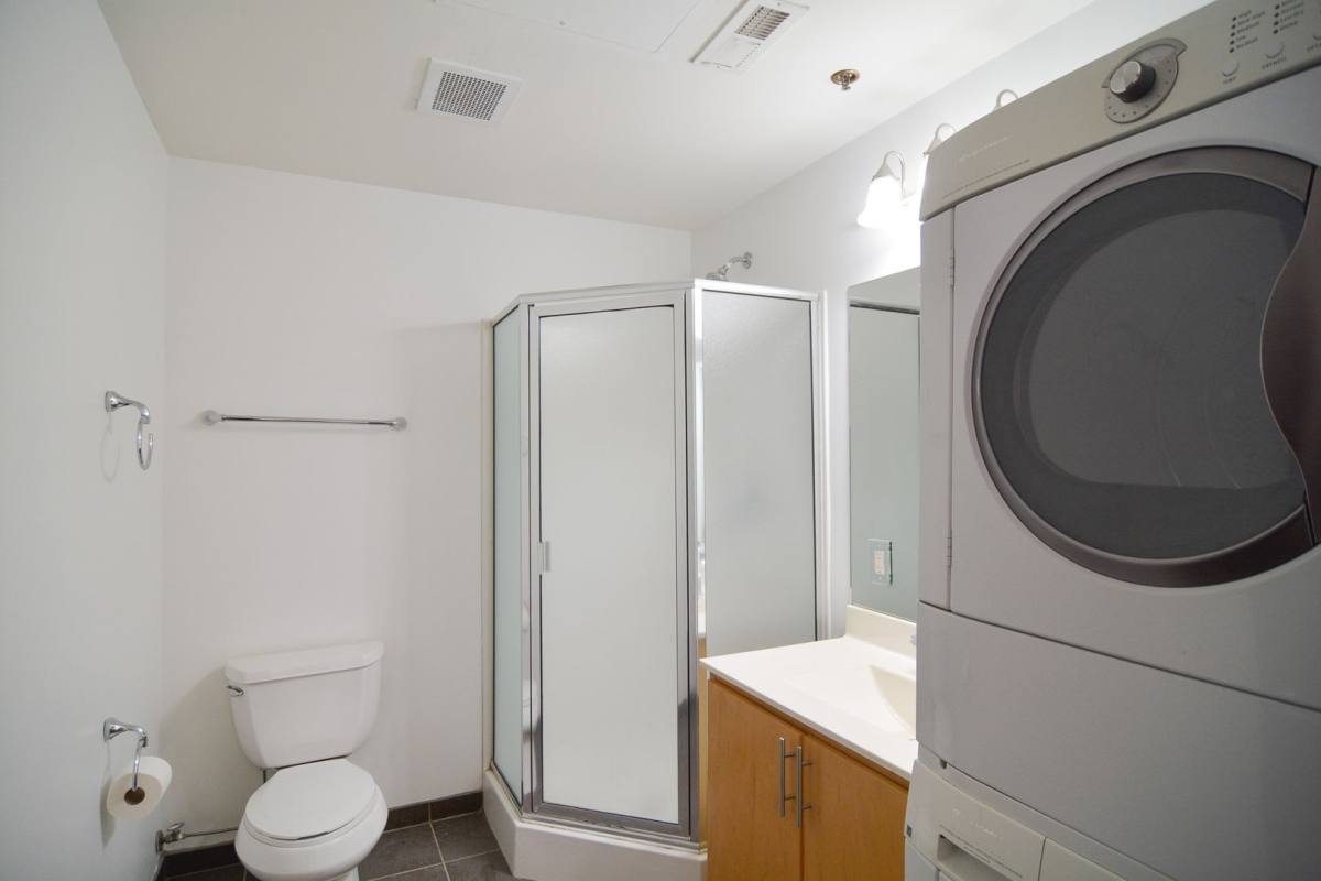 Apartment for rent at 424 S 12th St, Omaha, NE 68102