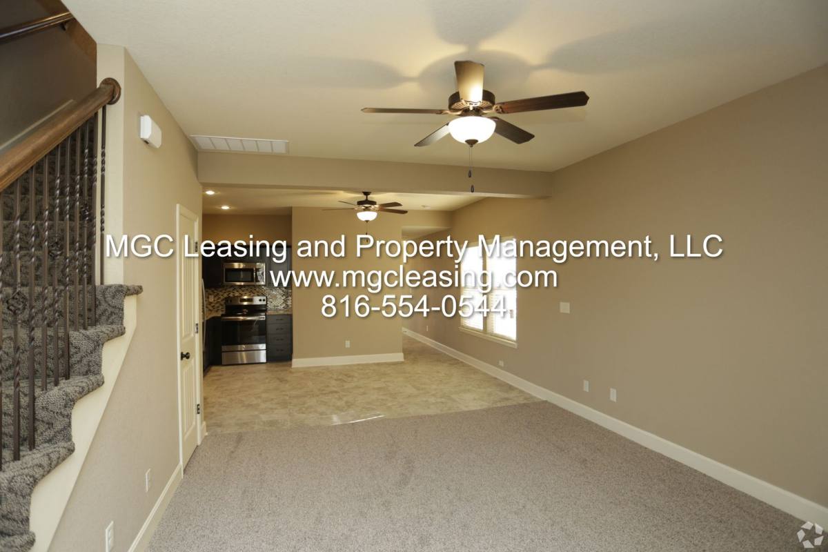Townhouse for rent at 2231-2237 SW Burning Wood Lane, Lees Summit, MO 64082