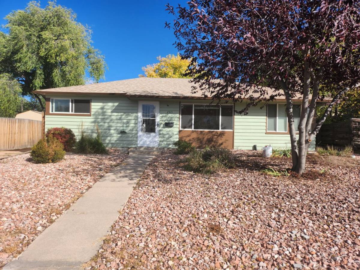 House for rent at 2315 N Union Blvd, Colorado Springs, CO 80909