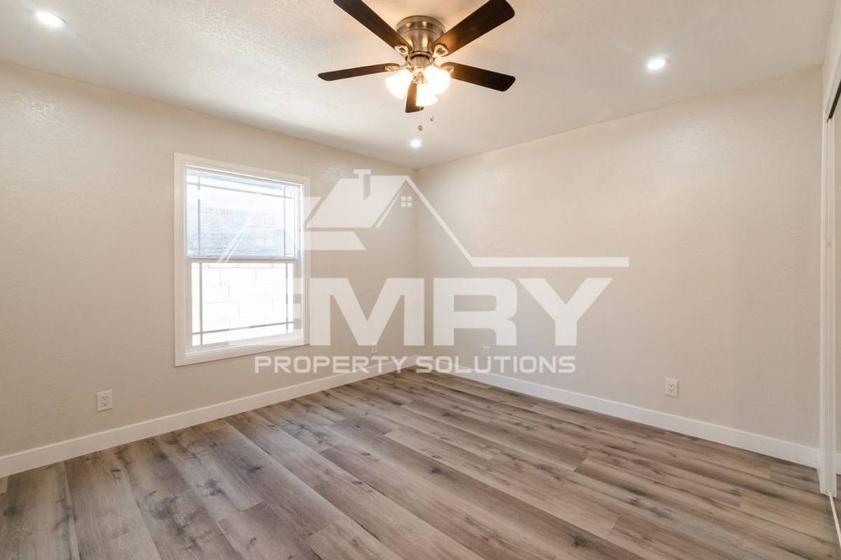Apartment for rent at 3652 Platt Ave, Lynwood, CA 90262
