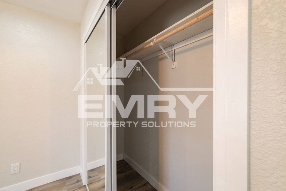 Apartment for rent at 3652 Platt Ave, Lynwood, CA 90262