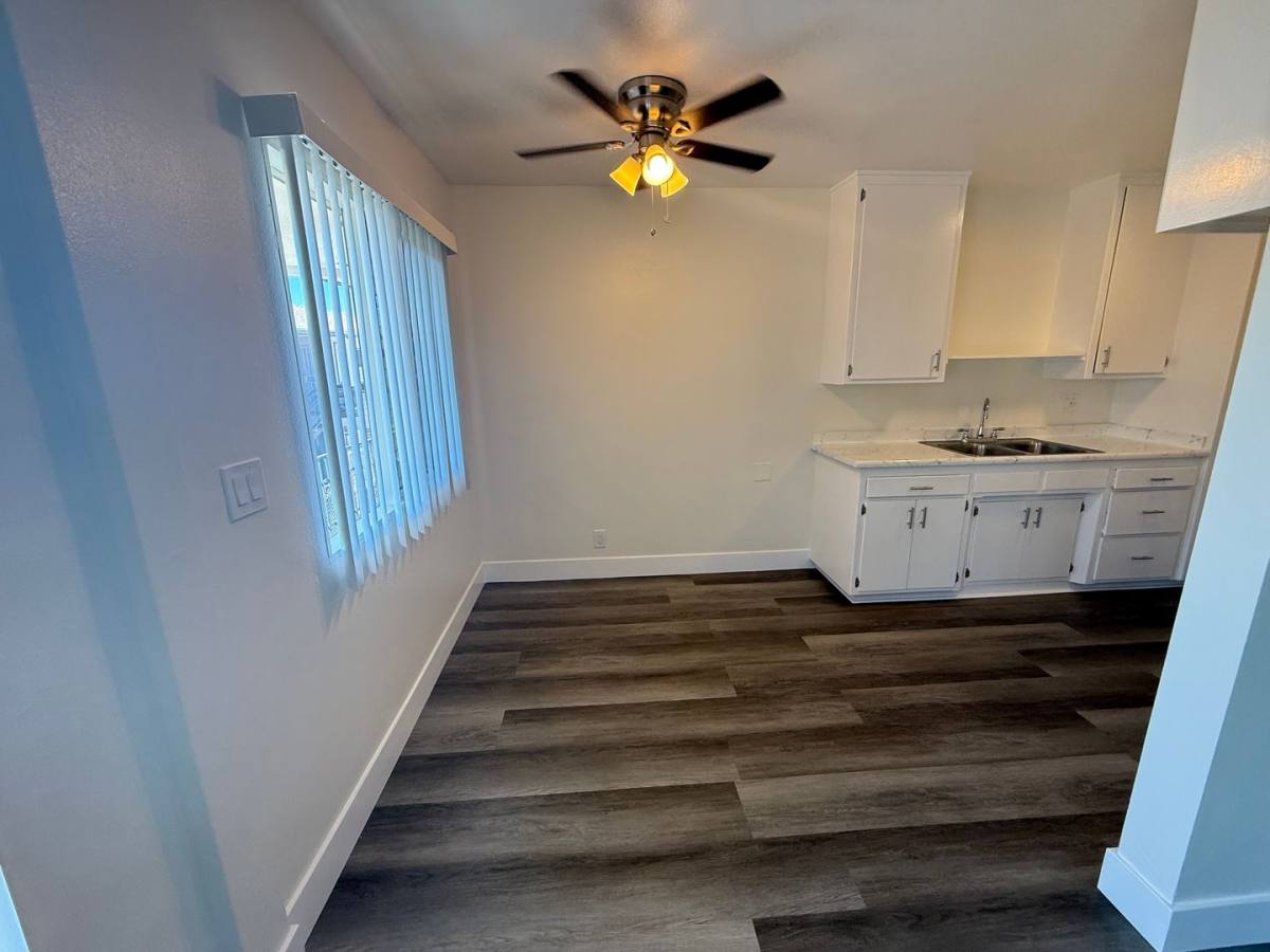 Apartment for rent at 8028 Boer Ave, Whittier, CA 90606