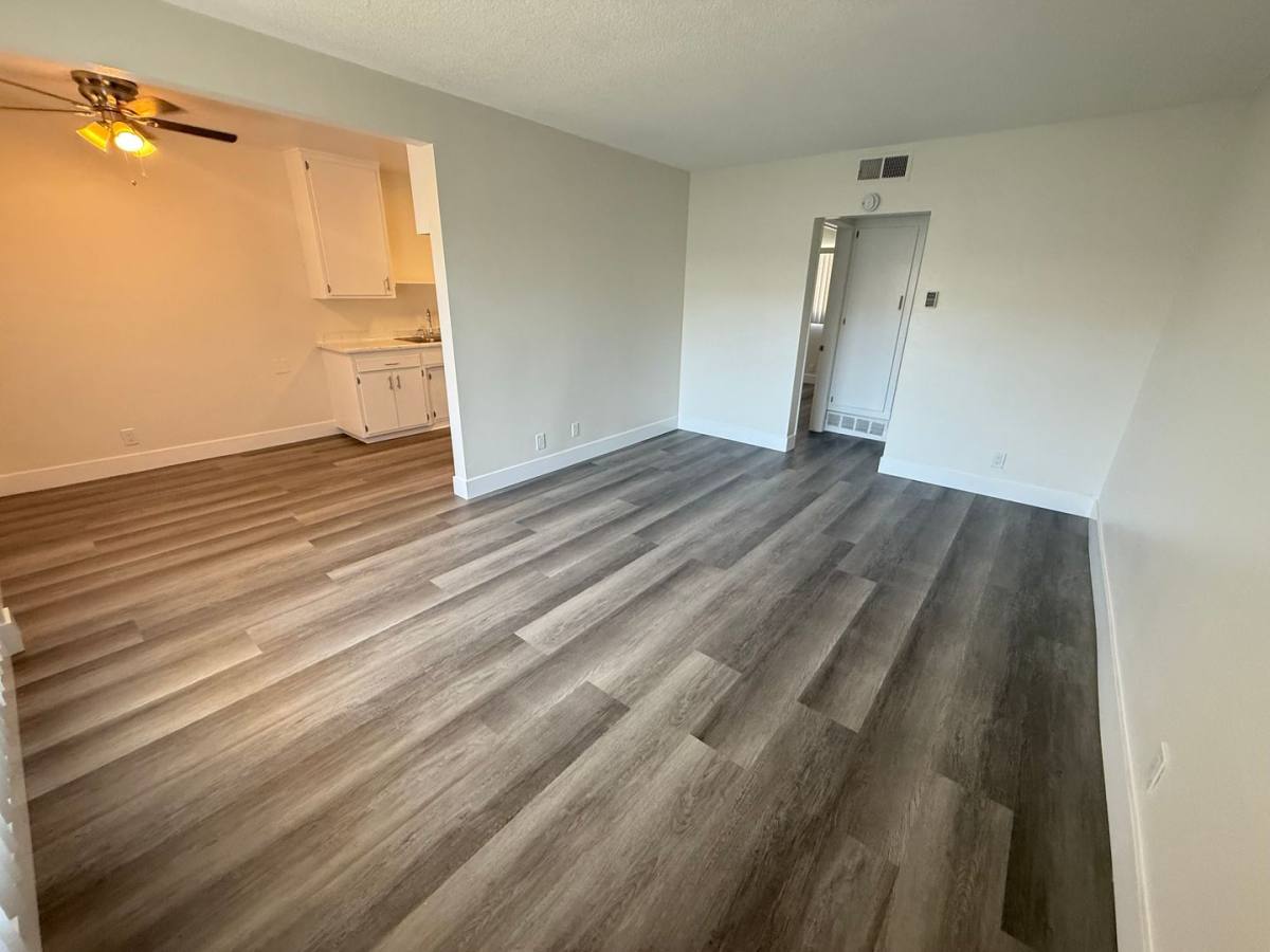 Apartment for rent at 8028 Boer Ave, Whittier, CA 90606