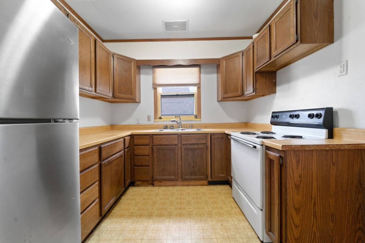 House for rent at 513 W 22nd St, Cedar Falls, IA 50613