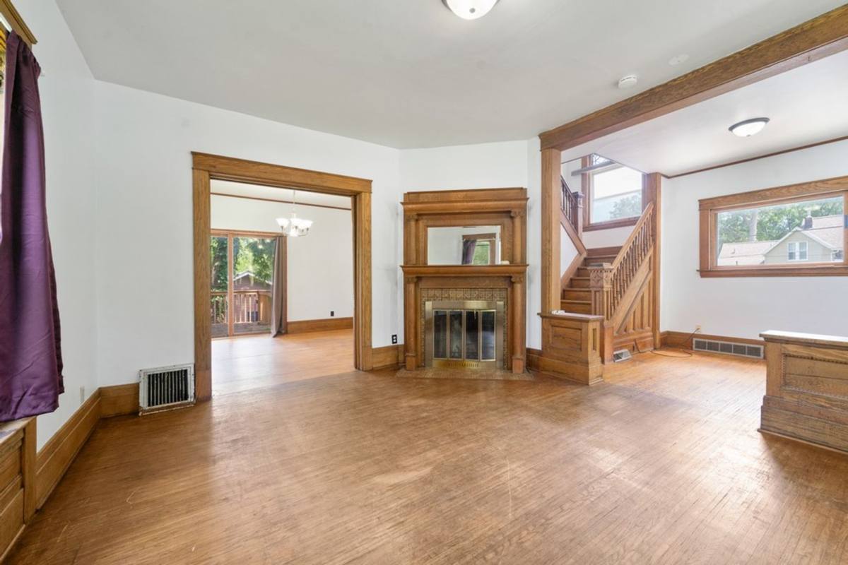 House for rent at 513 W 22nd St, Cedar Falls, IA 50613