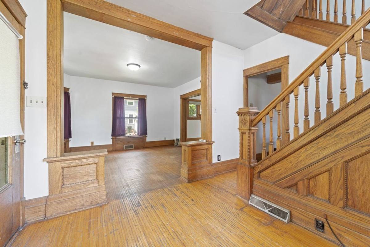 House for rent at 513 W 22nd St, Cedar Falls, IA 50613