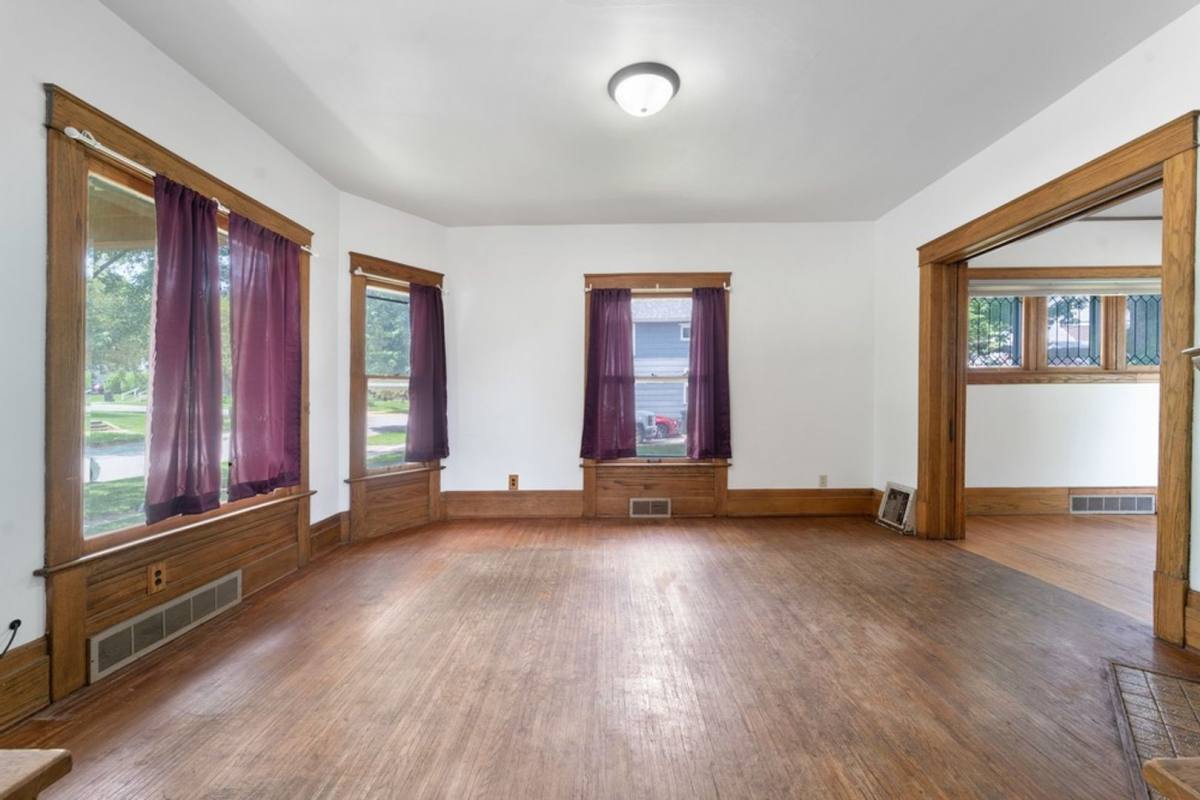 House for rent at 513 W 22nd St, Cedar Falls, IA 50613