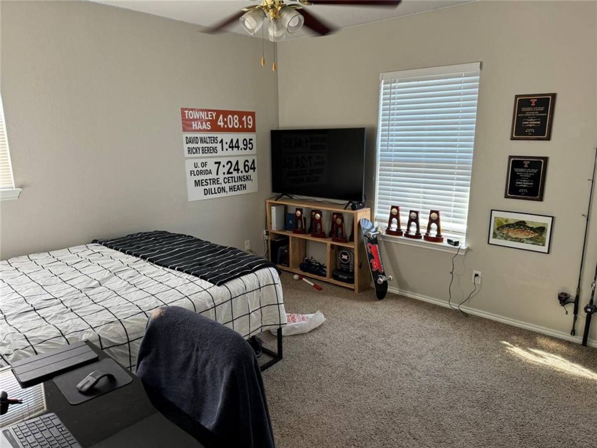 Apartment for rent at 2115 E 18th St, Austin, TX 78702