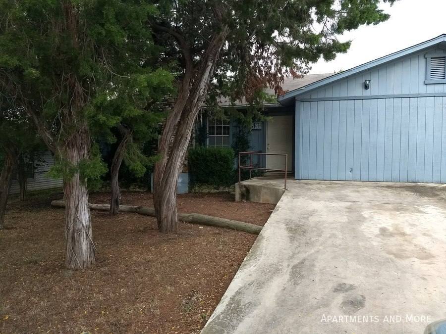 Apartment for rent at 707 Allen St, San Marcos, TX 78666