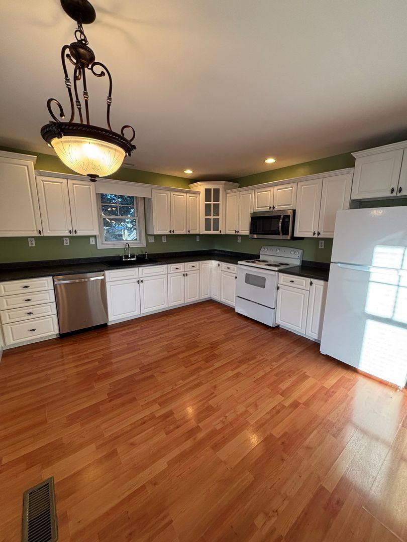 House for rent at 1305 Forest Ave, Maryville, TN 37804