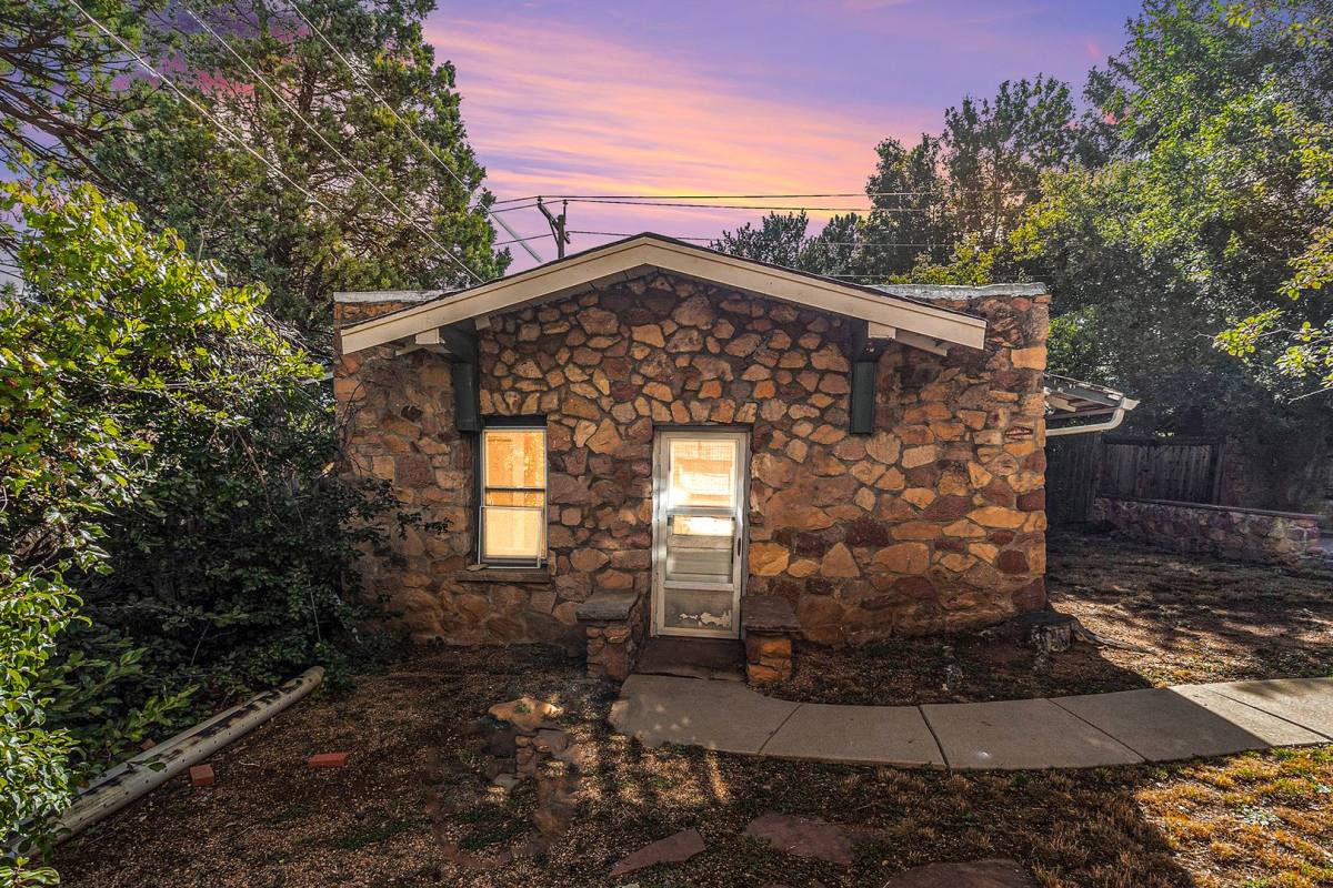 Apartment for rent at 820 13th St, Boulder, CO 80302