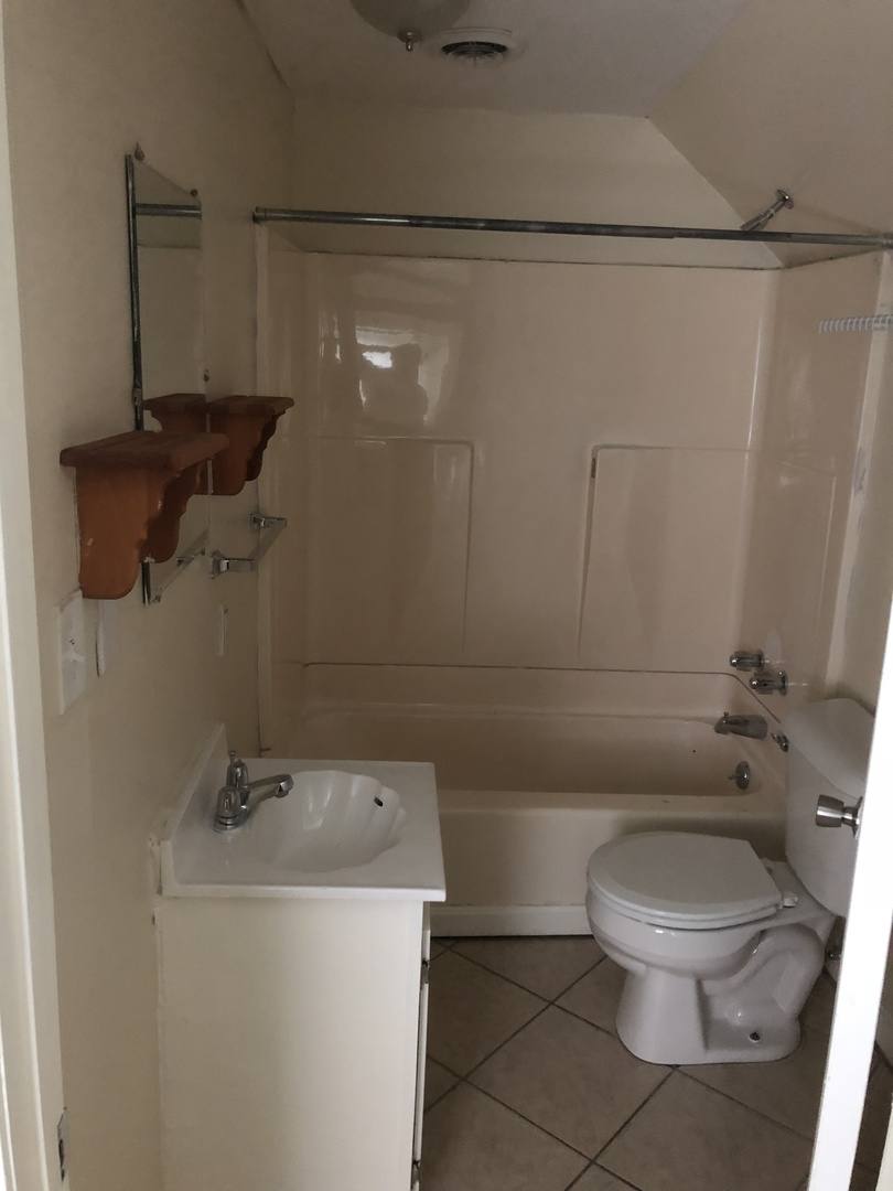 Apartment for rent at 1388 S 2nd, Louisville, KY 40208
