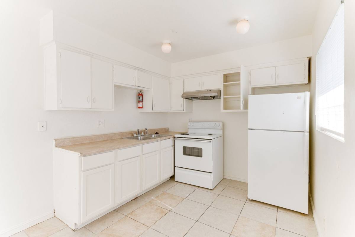 Apartment for rent at 3370 Athens St, Las Vegas, NV 89169