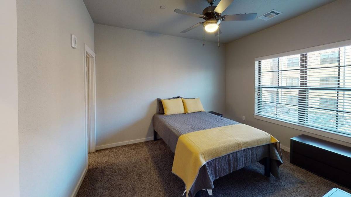 Townhouse for rent at 2430 S 2nd St, Waco, TX 76706