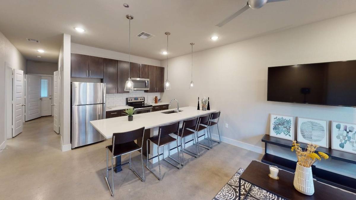 Townhouse for rent at 2430 S 2nd St, Waco, TX 76706
