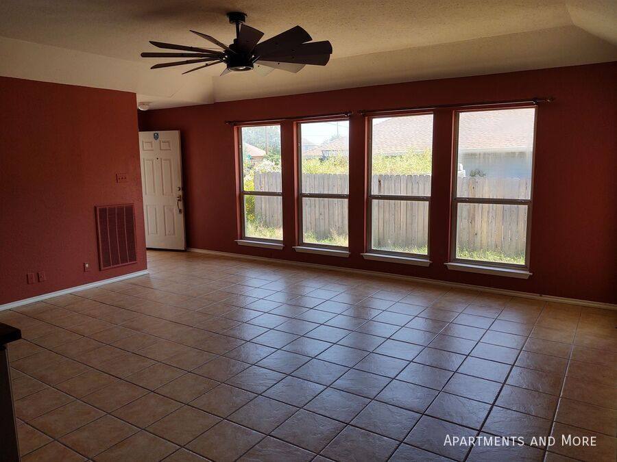 Apartment for rent at 314 Loma Vista St, New Braunfels, TX 78130