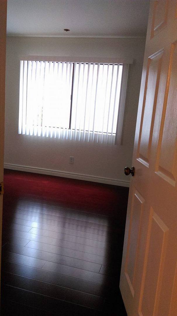 Apartment for rent at 4122 Tujunga Ave, Studio City, CA 91604