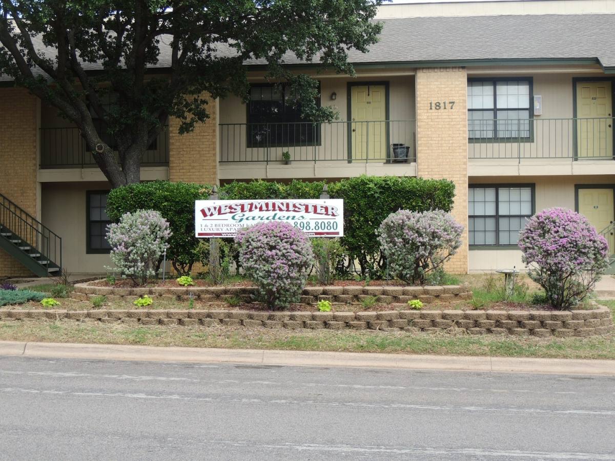 Apartment for rent at 1821 Westminster St, Denton, TX 76205