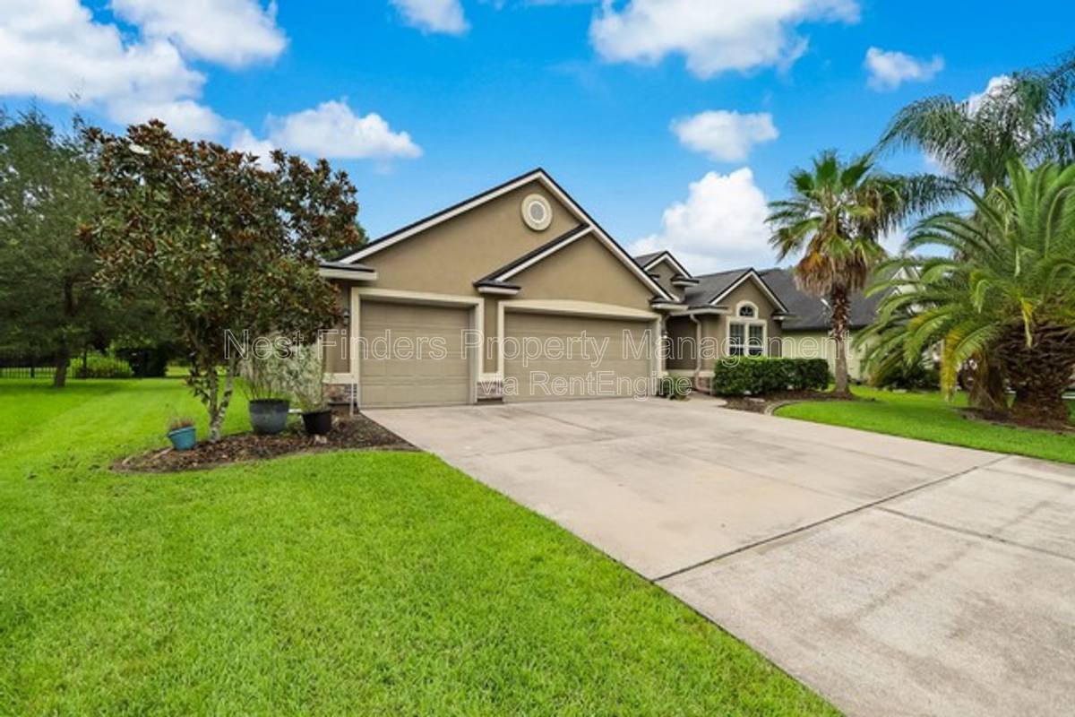 House for rent at 412 Chattan Way, Saint Johns, FL 32259