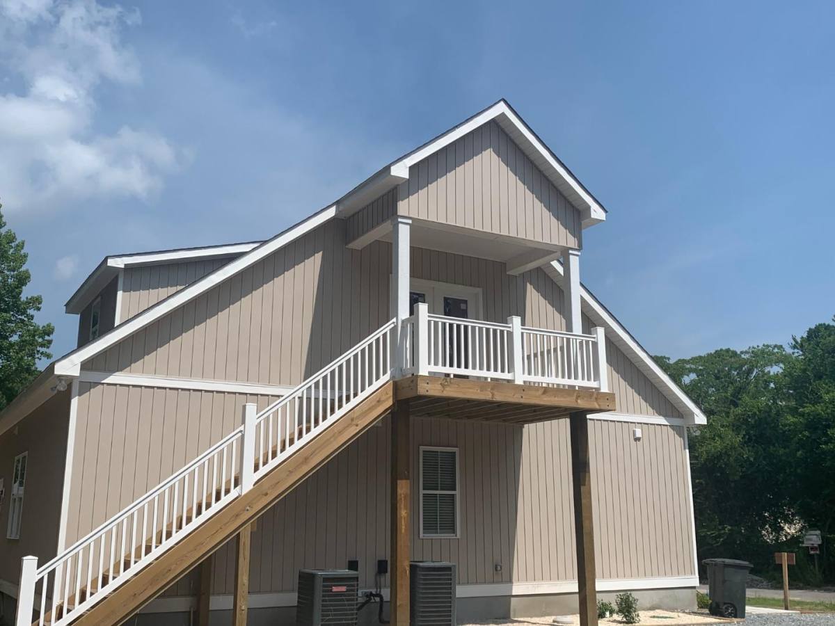 Townhouse for rent at 4207A Labrador Lane #4207 A, Wilmington, NC 28409