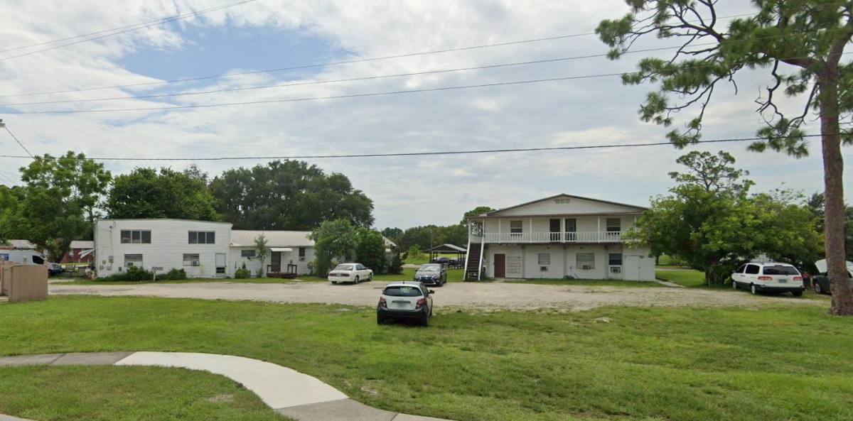 Apartment for rent at 509 Center Rd #3, Fort Myers, FL 33907