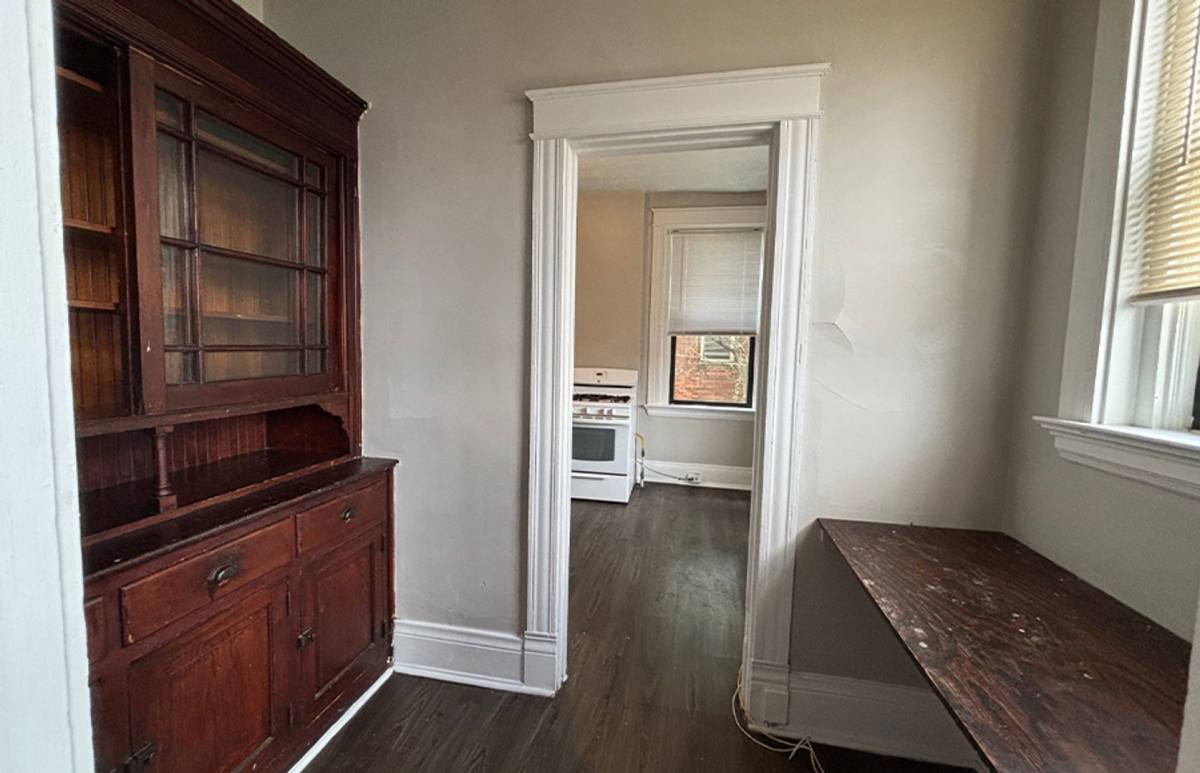 Apartment for rent at 3241 Jefferson Ave, Cincinnati, OH 45220
