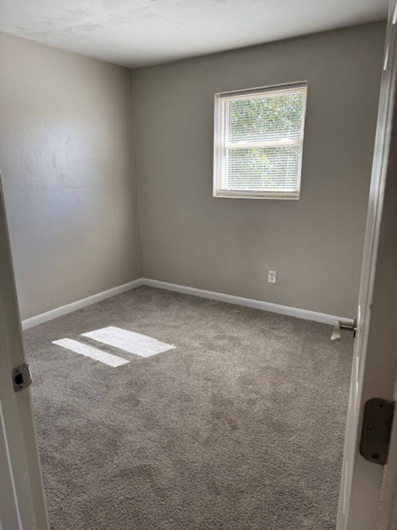Apartment for rent at 710-727 20th St, Virginia Beach, VA 23451