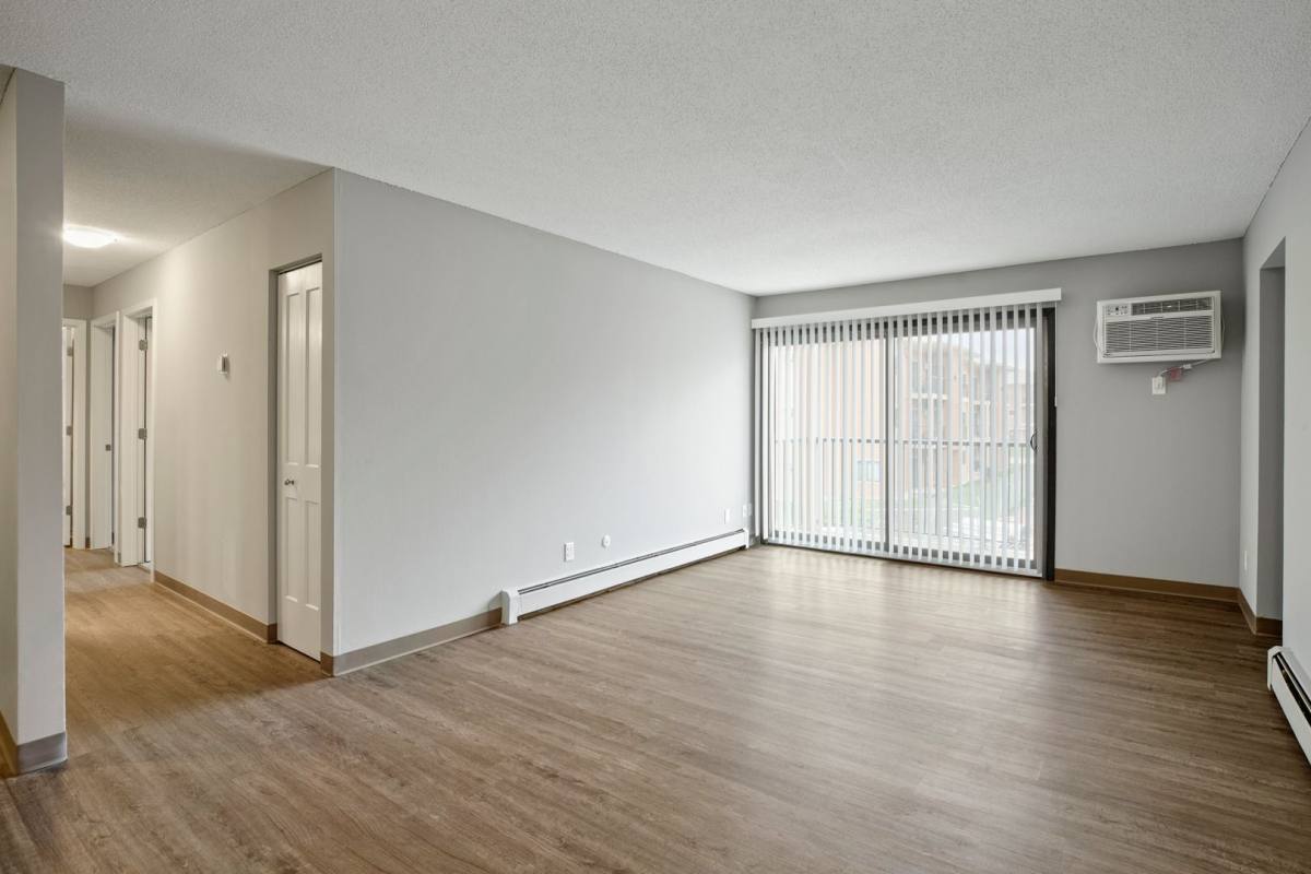 Apartment for rent at 3800 Ballantrae Rd, Saint Paul, MN 55122