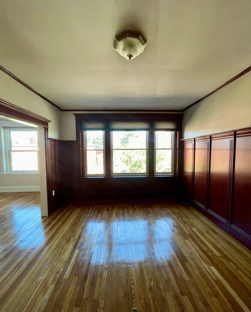 Apartment for rent at 181 Harvard St #6, Brookline, MA 02446