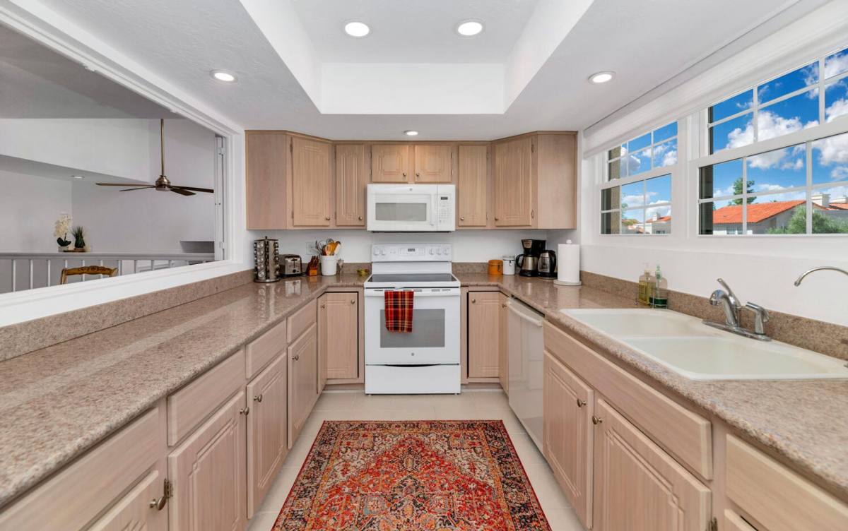Condo for rent at 7800 E Lincoln Dr, Scottsdale, AZ 85250