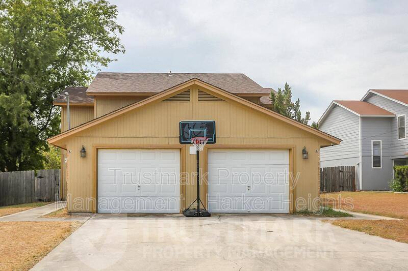 House for rent at 4506 A Lago Circle, Killeen, TX 76543