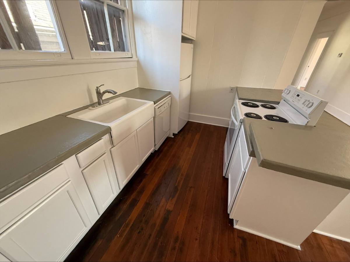 Apartment for rent at 1301 Frenchman St, New Orleans, LA 70116