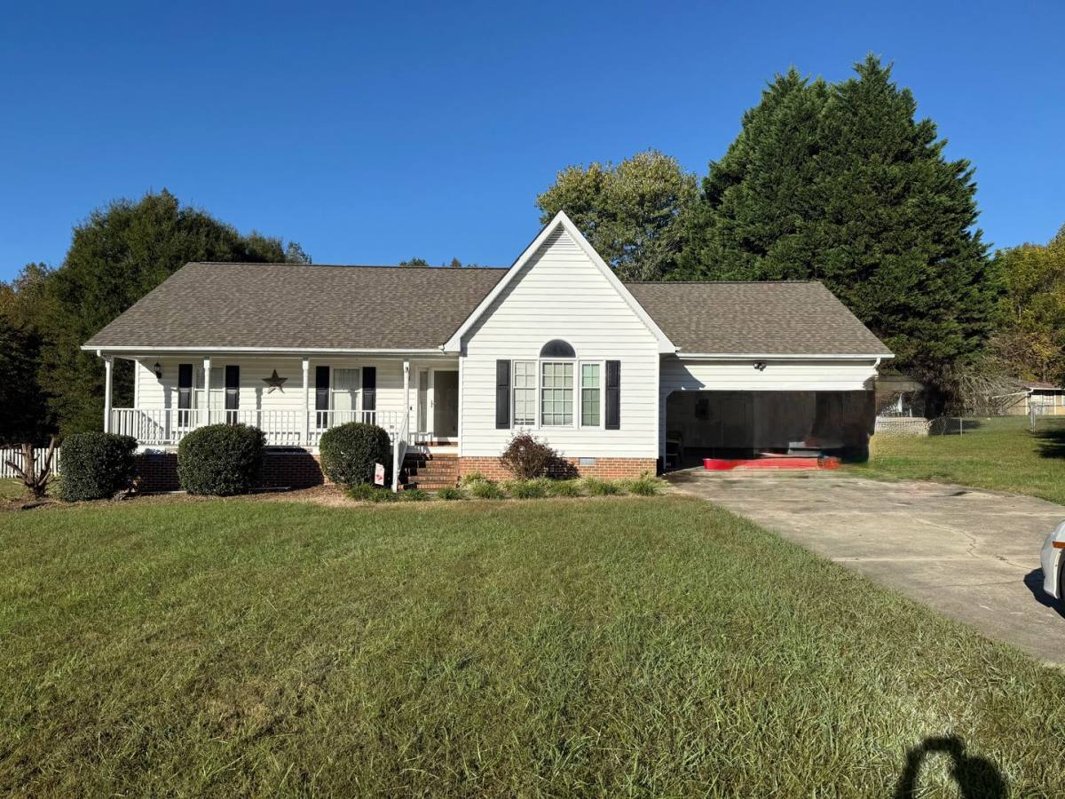 House for rent at 2002 Sheree Court, Greensboro, NC 27406