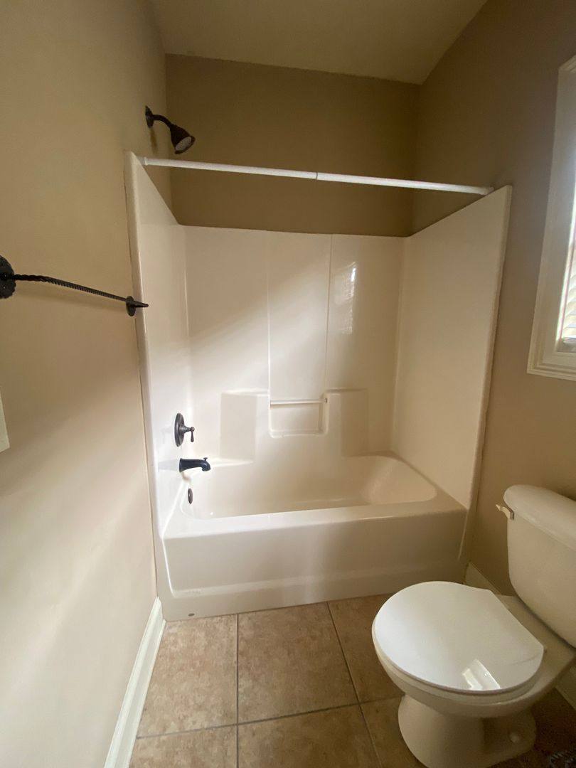 Townhouse for rent at 1055 Runningvine Lane, Auburn, AL 36830