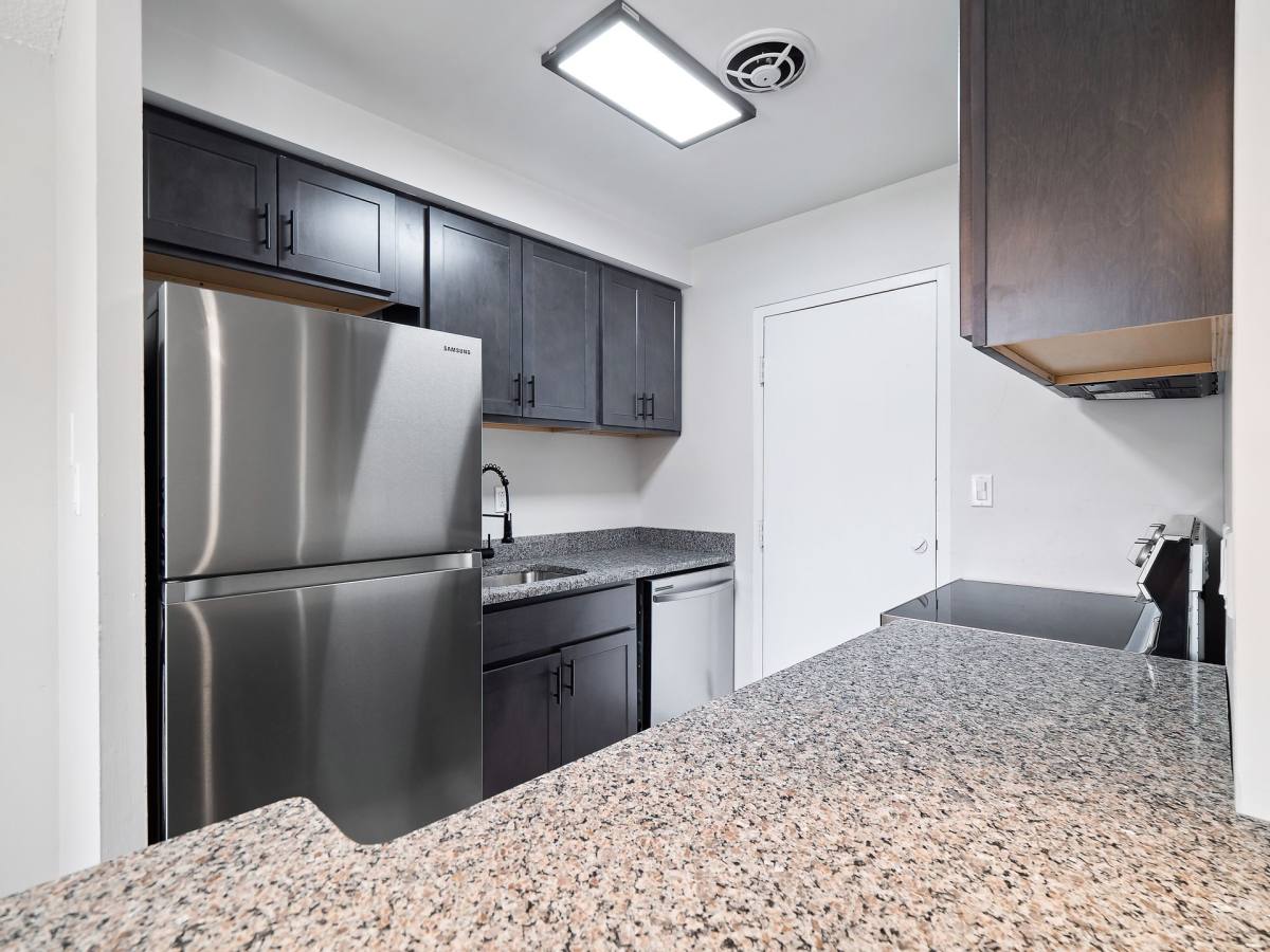 Apartment for rent at 2866 Mayfield Rd, Cleveland, OH 44118