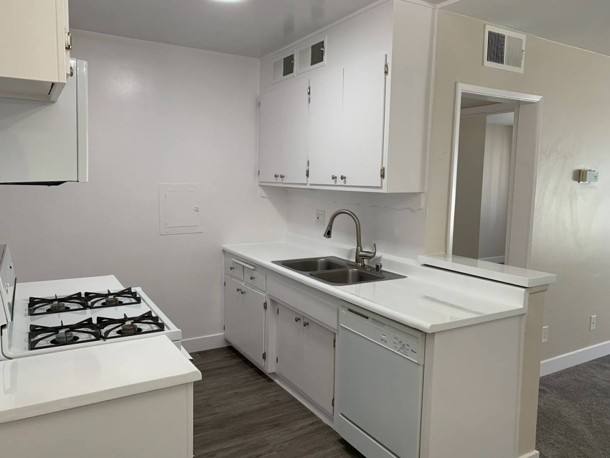 Apartment for rent at 4621-4629 Vista Del Monte Ave, Sherman Oaks, CA 91403
