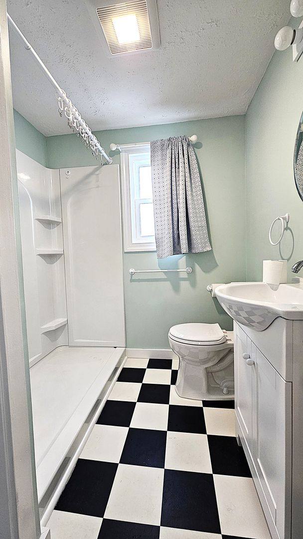 Apartment for rent at 176 Park St, Burlington, VT 05401