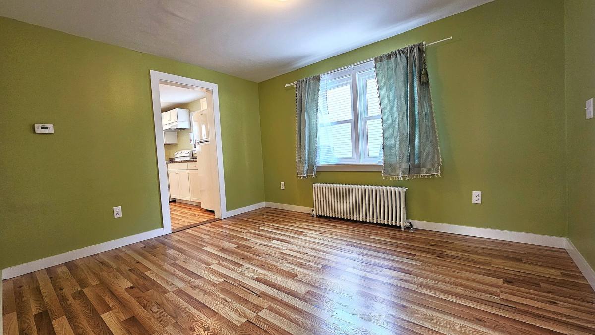 Apartment for rent at 176 Park St, Burlington, VT 05401