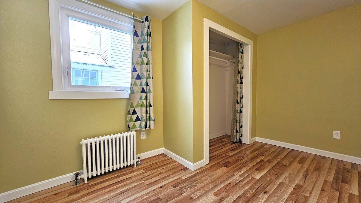 Apartment for rent at 176 Park St, Burlington, VT 05401