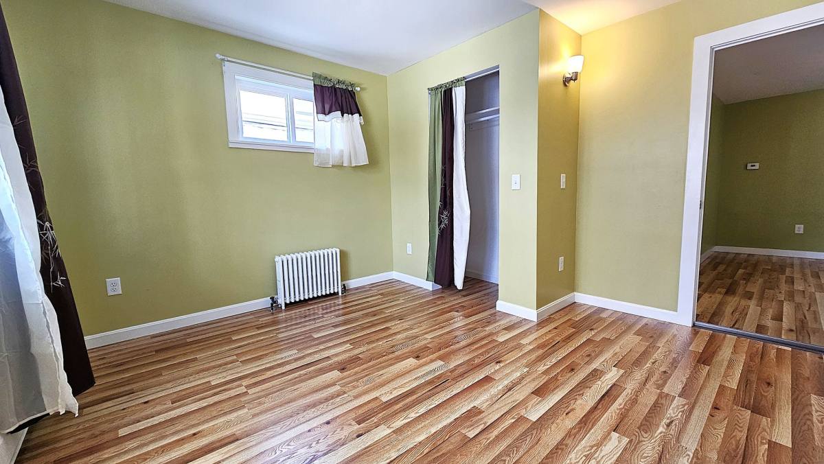 Apartment for rent at 176 Park St, Burlington, VT 05401