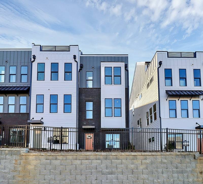 Townhouse for rent at 5027 Duchess Dr, Charlotte, NC 28217