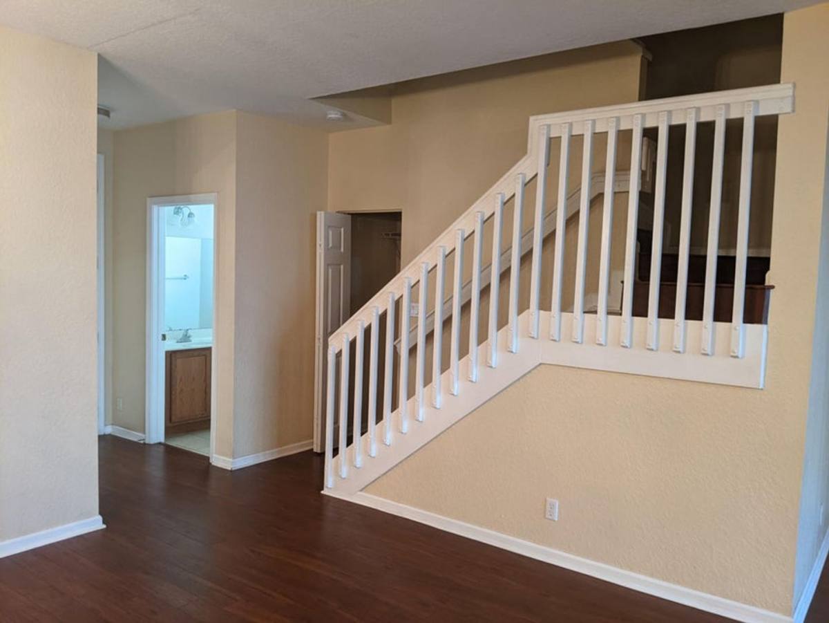Townhouse for rent at 2226 Oakmont Dr, West Palm Beach, FL 33404