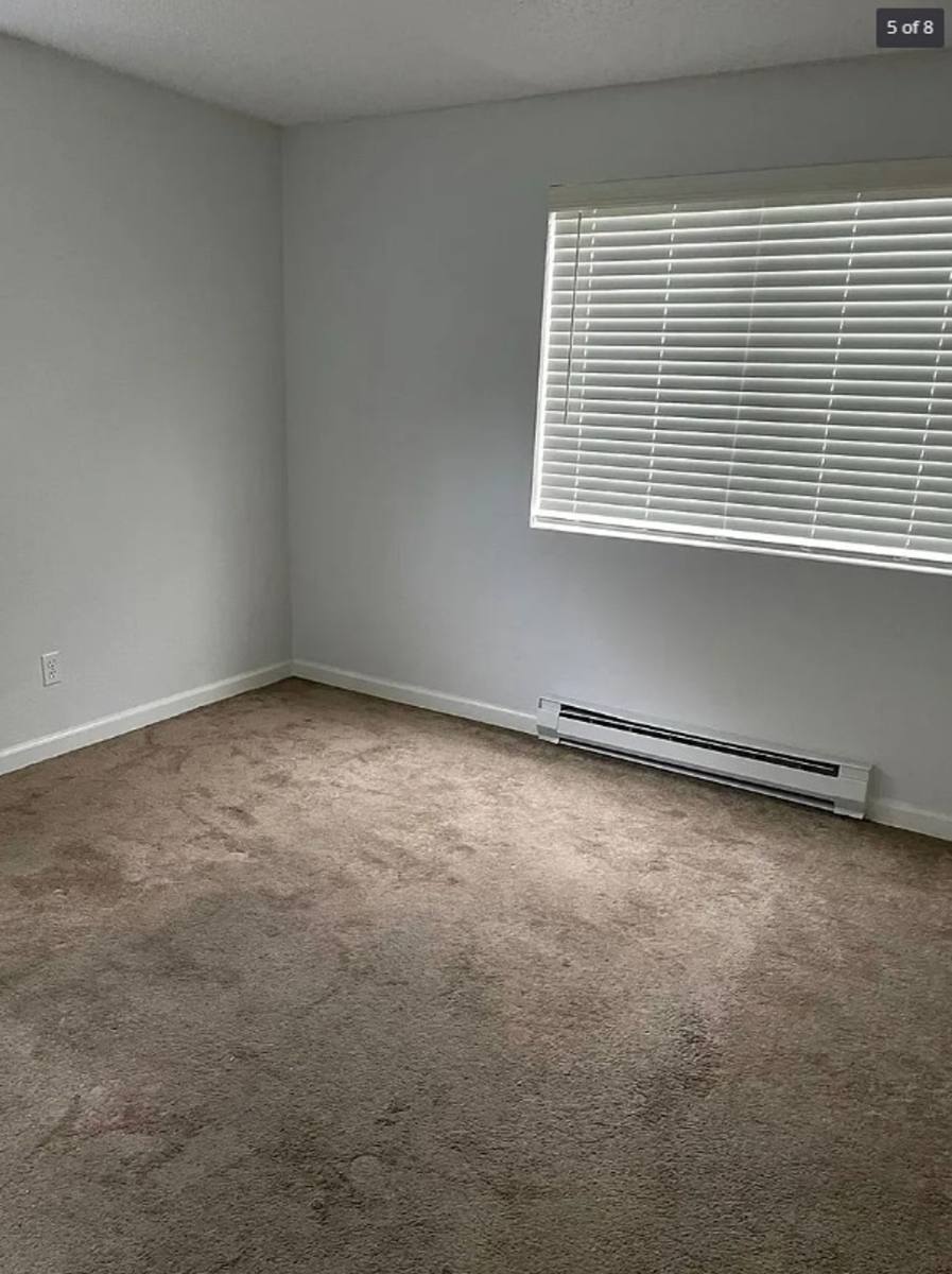 Apartment for rent at 29421 Pacific Highway S, Federal Way, WA 98003