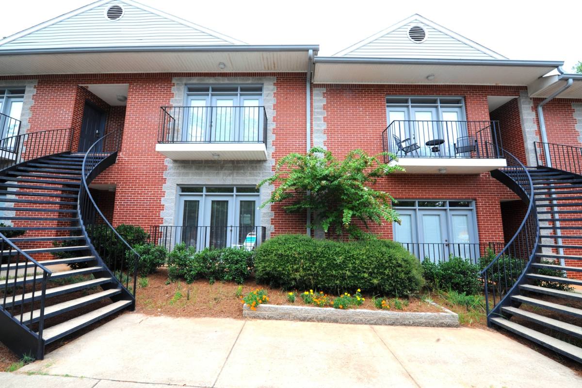 Apartment for rent at 1570 S Lumpkin St, Athens, GA 30605