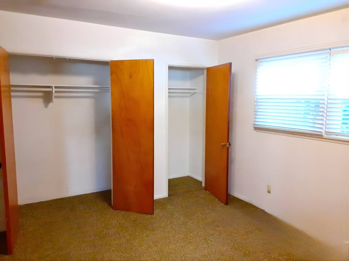 Apartment for rent at 5824-5828 Montebello Park Way, Los Angeles, CA 90022