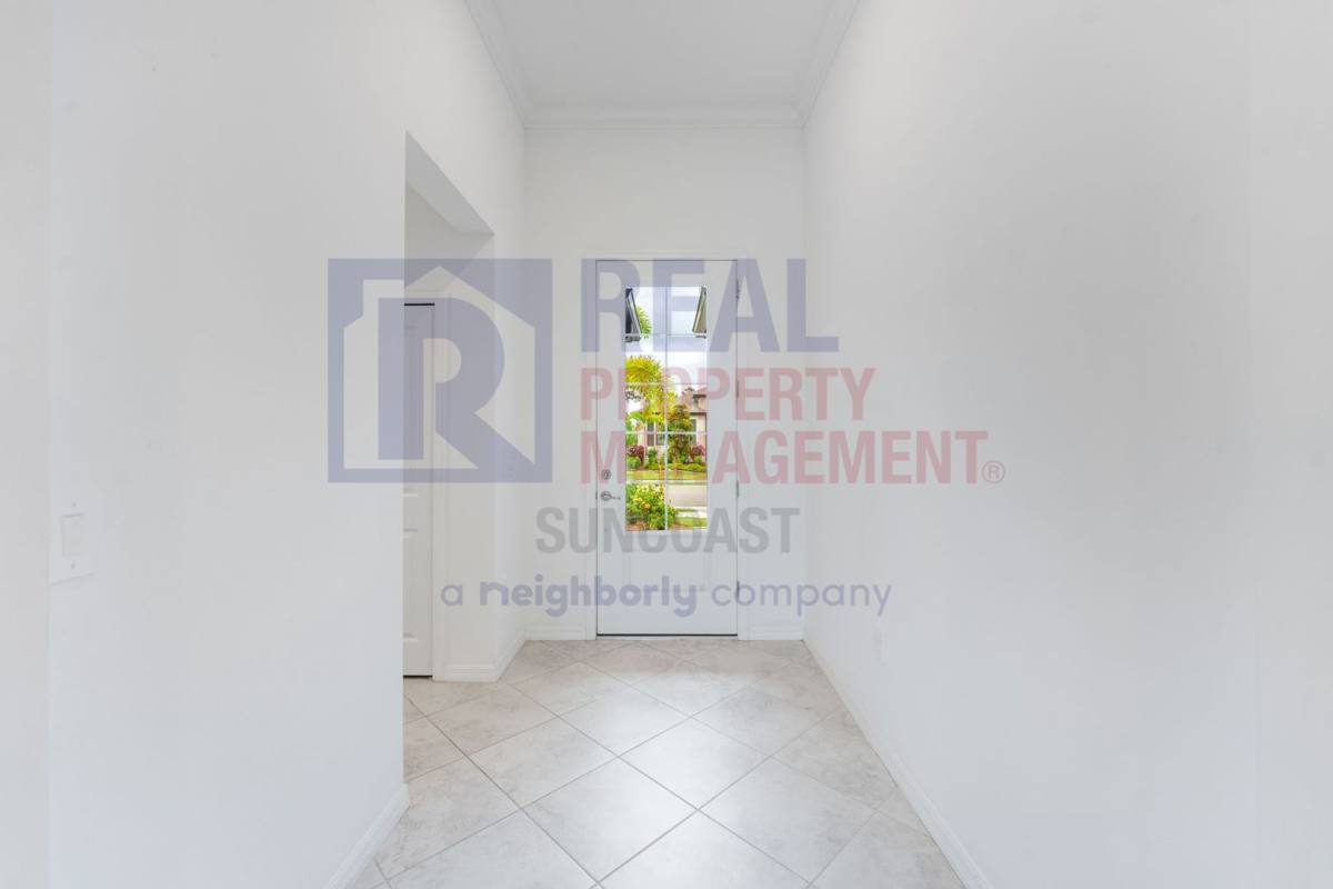 House for rent at 11160 Balfour St, Venice, FL 34293