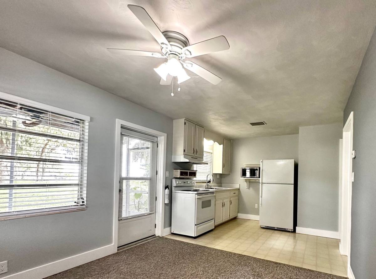 Apartment for rent at 5723 E Harbor Dr, Fruitland Park, FL 34731