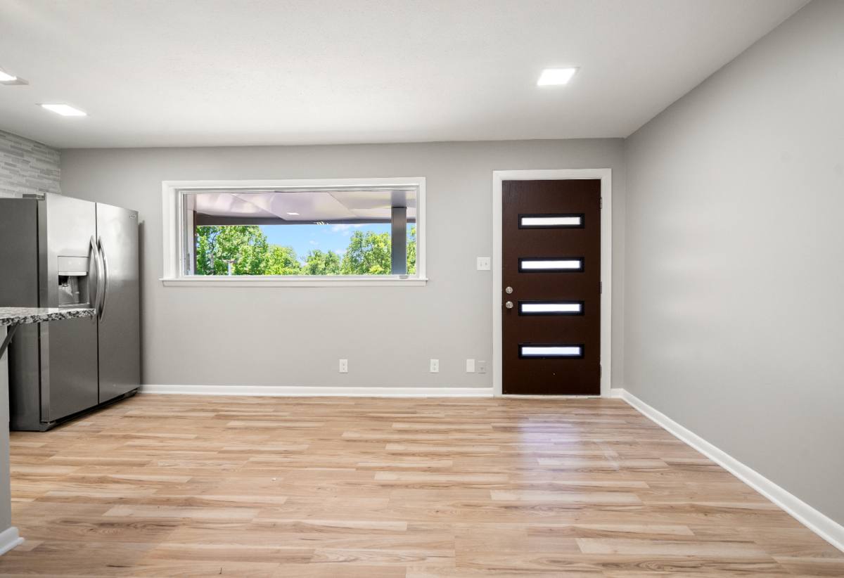 Apartment for rent at 3220 S Knoxville Ave, Tulsa, OK 74135